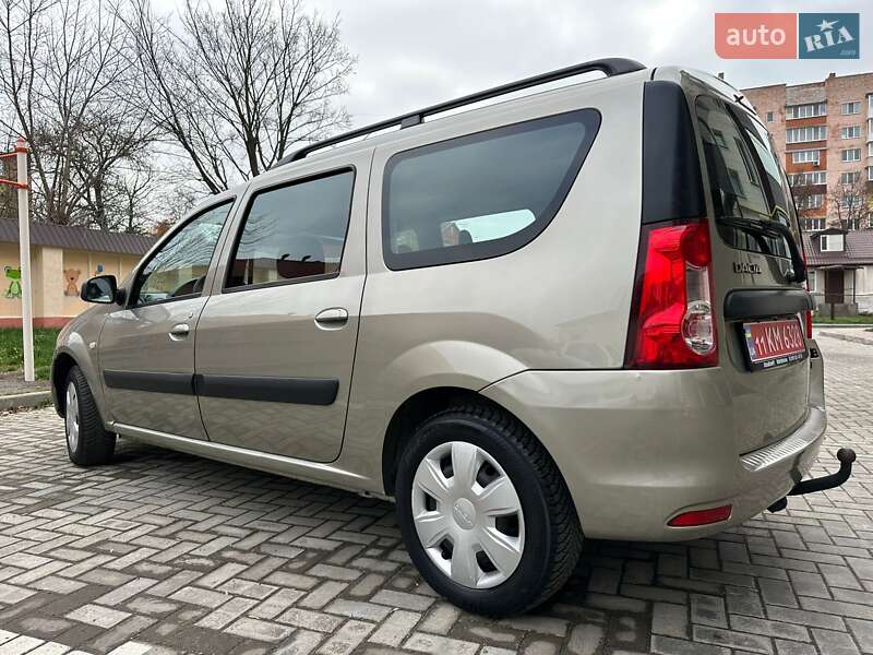Универсал Dacia Logan MCV 2009 в Ромнах фото 6 Универсал Dacia Logan MCV 2009 в Ромнах