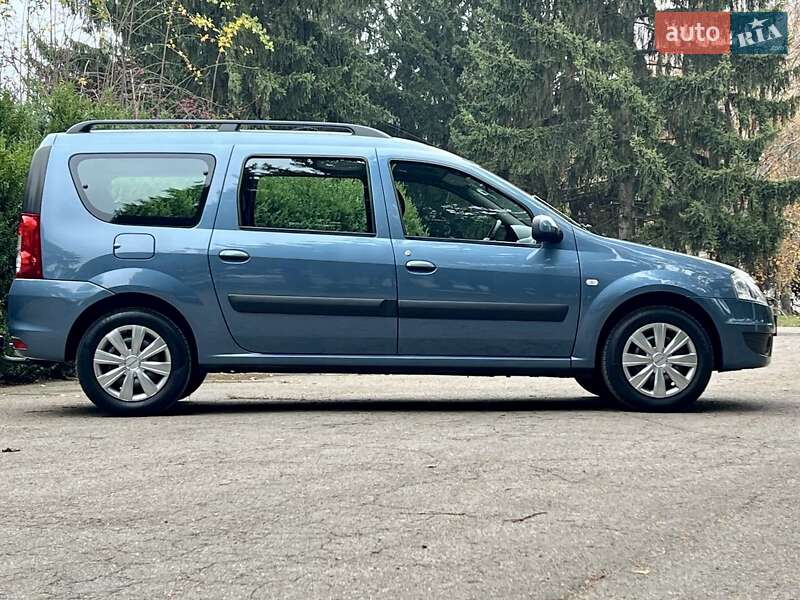 Універсал Dacia Logan MCV 2010 в Умані