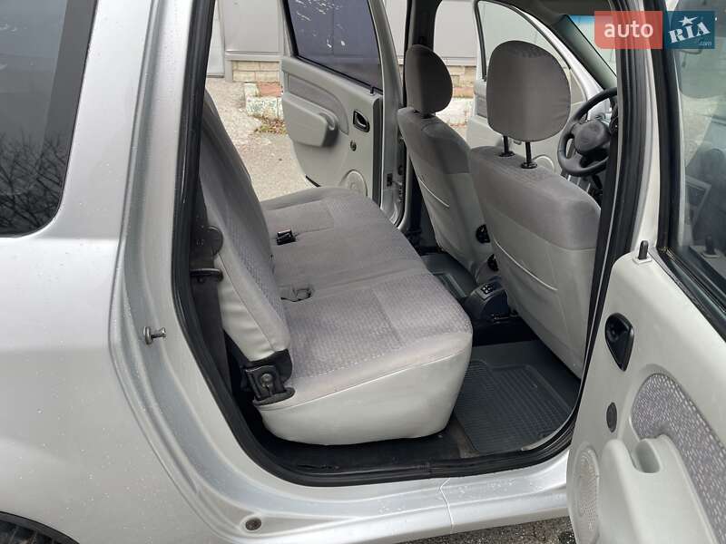 Универсал Dacia Logan MCV 2008 в Киеве фото 15 Универсал Dacia Logan MCV 2008 в Киеве