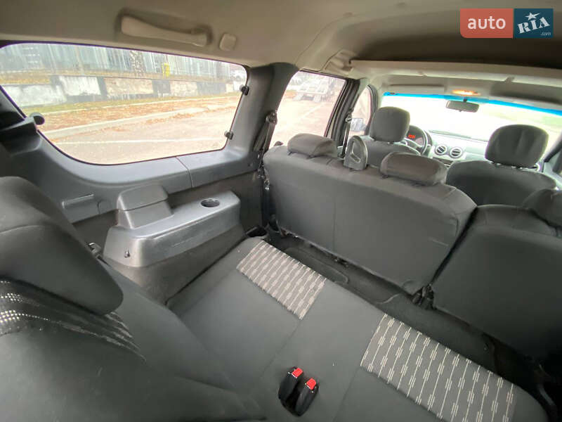 Універсал Dacia Logan MCV 2012 в Кропивницькому