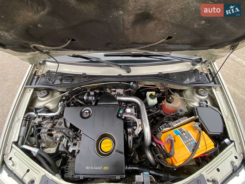 Універсал Dacia Logan MCV 2012 в Кропивницькому