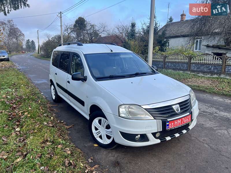 Универсал Dacia Logan MCV 2010 в Луцке