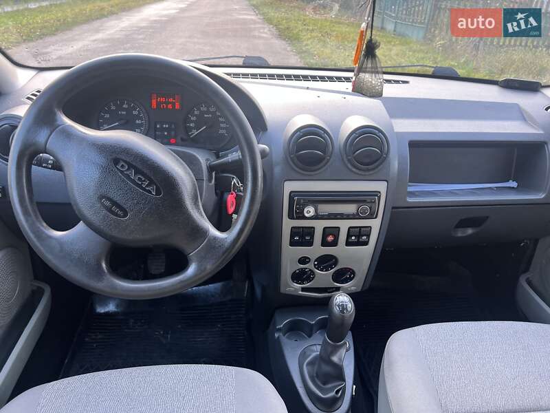 Универсал Dacia Logan MCV 2010 в Луцке