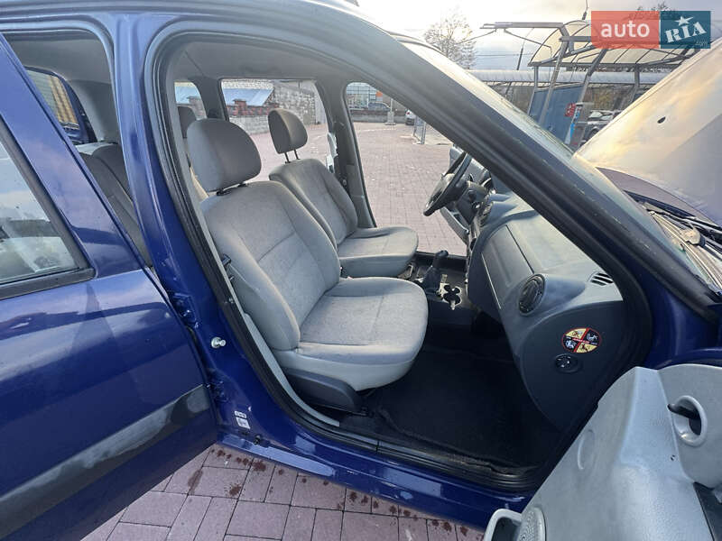 Універсал Dacia Logan MCV 2009 в Рівному фото 17 Універсал Dacia Logan MCV 2009 в Рівному
