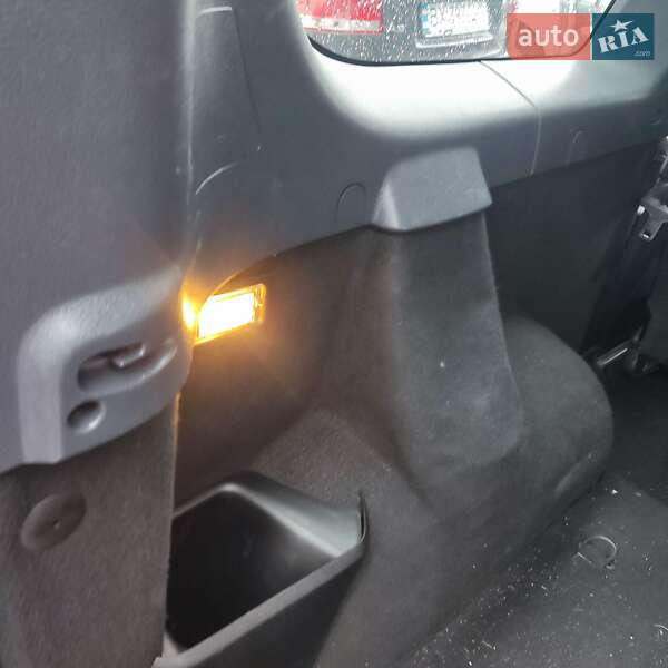 Універсал Dacia Logan MCV 2010 в Кам'янець-Подільському фото 6 Універсал Dacia Logan MCV 2010 в Кам'янець-Подільському