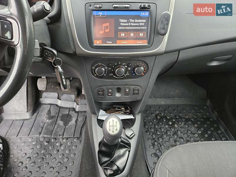 Универсал Dacia Logan MCV 2016 в Шостке