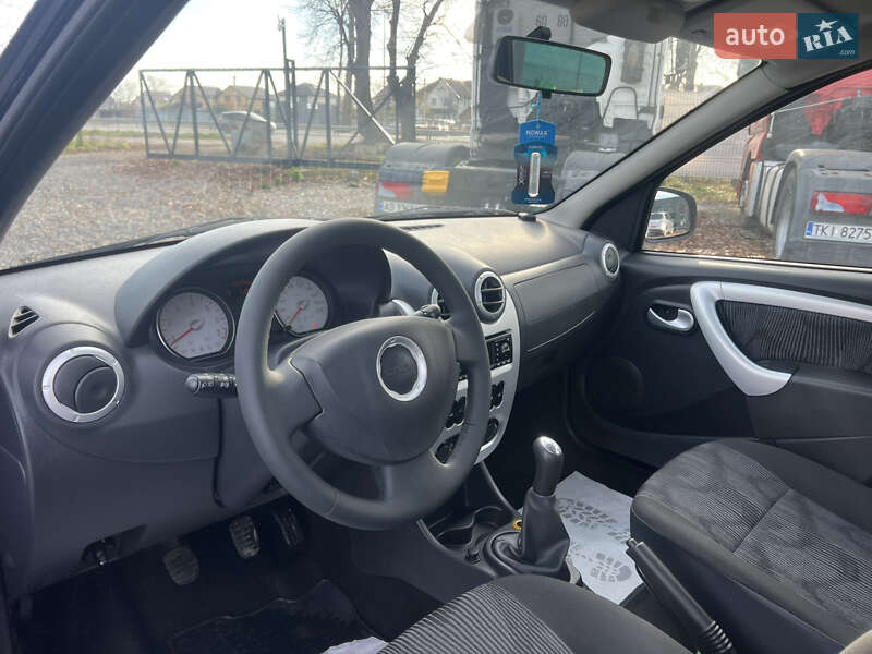 Универсал Dacia Logan MCV 2011 в Виннице