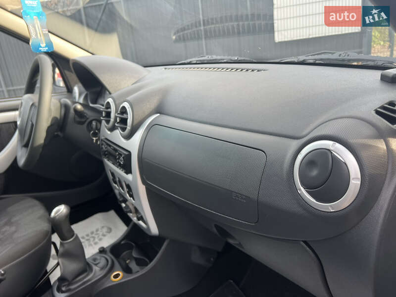 Универсал Dacia Logan MCV 2011 в Виннице