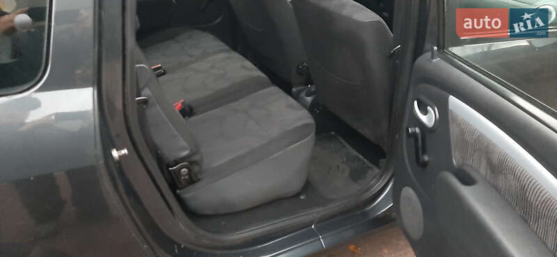 Універсал Dacia Logan MCV 2010 в Чернігові фото 33 Універсал Dacia Logan MCV 2010 в Чернігові