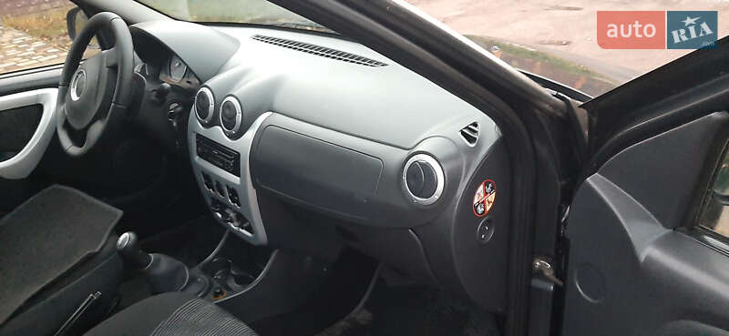 Універсал Dacia Logan MCV 2010 в Чернігові фото 43 Універсал Dacia Logan MCV 2010 в Чернігові