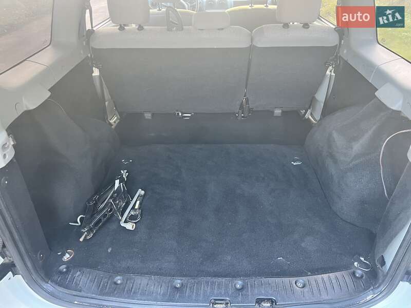 Универсал Dacia Logan MCV 2010 в Луцке