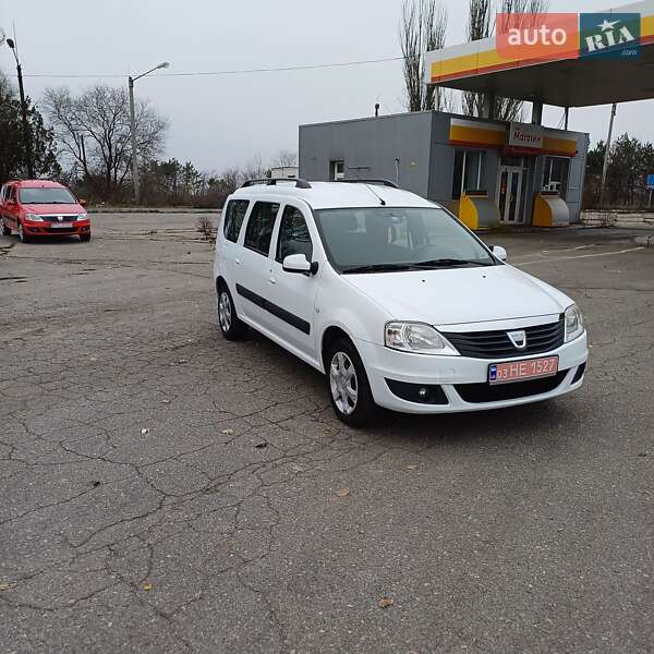 Универсал Dacia Logan MCV 2009 в Марганце