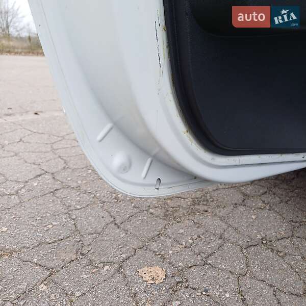 Универсал Dacia Logan MCV 2009 в Марганце