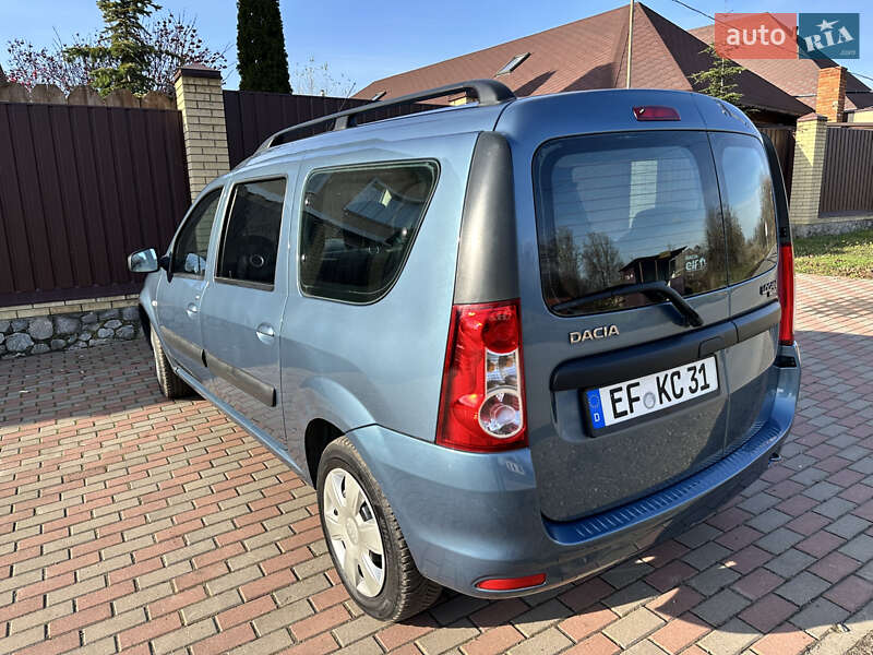 Универсал Dacia Logan MCV 2010 в Ромнах