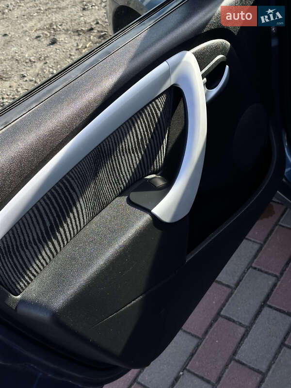 Универсал Dacia Logan MCV 2010 в Ромнах