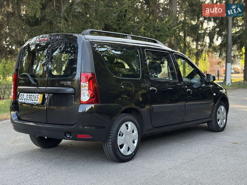 Универсал Dacia Logan MCV 2011 в Умани фото 5 Универсал Dacia Logan MCV 2011 в Умани