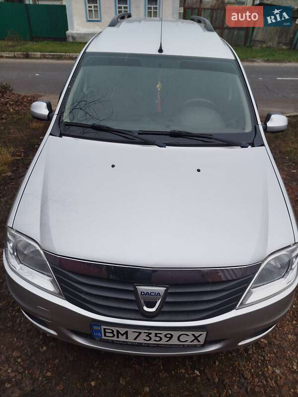 Универсал Dacia Logan MCV 2011 в Путивле