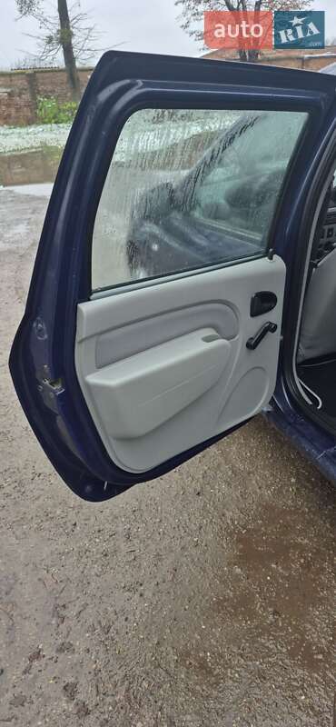 Универсал Dacia Logan MCV 2009 в Луцке