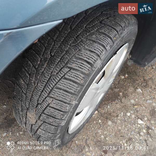 Універсал Dacia Logan MCV 2010 в Ромнах