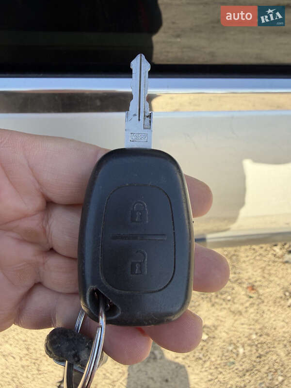 Універсал Dacia Logan MCV 2008 в Дніпрі