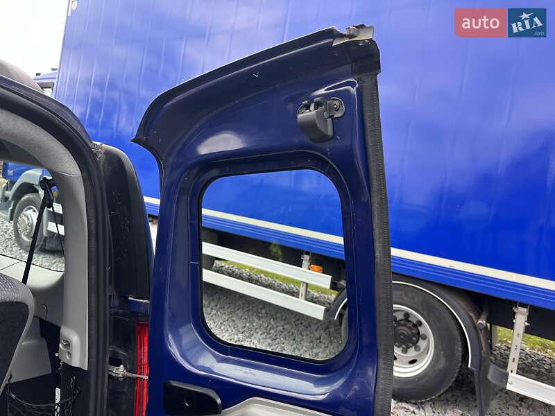 Універсал Dacia Logan MCV 2008 в Рівному