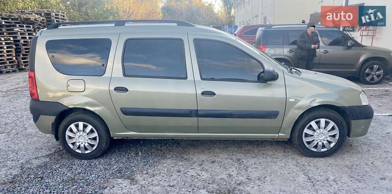 Універсал Dacia Logan MCV 2008 в Дмитрівці