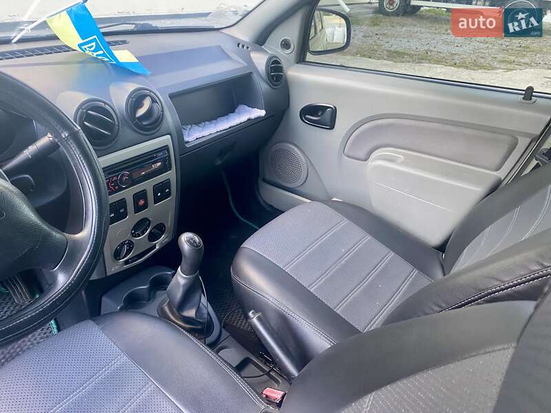 Універсал Dacia Logan MCV 2008 в Дмитрівці