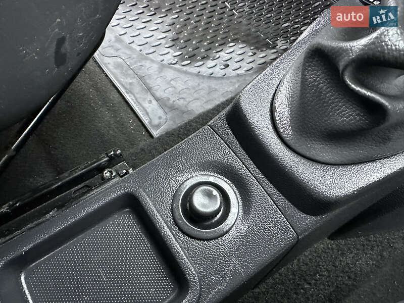 Универсал Dacia Logan MCV 2012 в Виннице фото 52 Универсал Dacia Logan MCV 2012 в Виннице