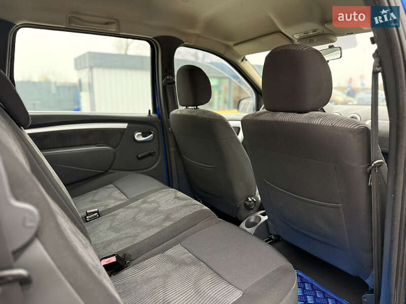 Універсал Dacia Logan MCV 2010 в Володимирі