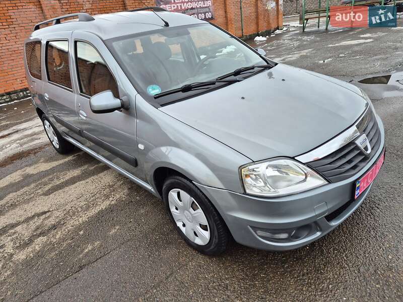 Універсал Dacia Logan MCV 2010 в Стрию