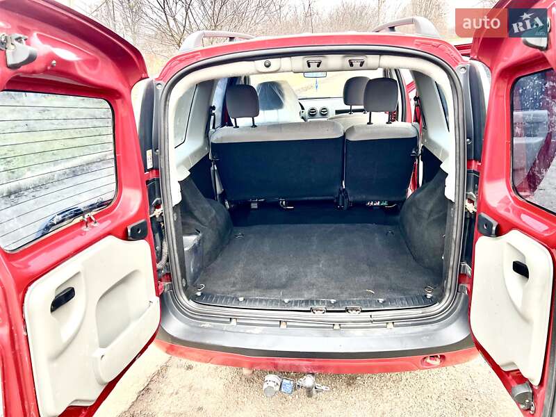 Универсал Dacia Logan MCV 2008 в Харькове