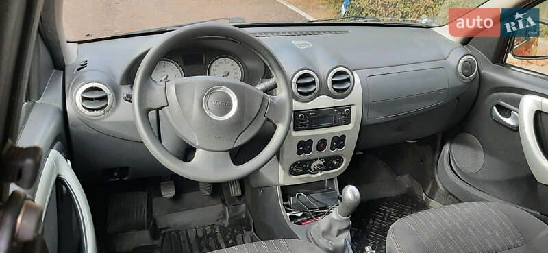 Универсал Dacia Logan MCV 2011 в Чернигове фото 50 Универсал Dacia Logan MCV 2011 в Чернигове