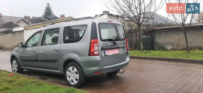 Универсал Dacia Logan MCV 2010 в Чернигове фото 12 Универсал Dacia Logan MCV 2010 в Чернигове