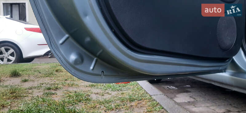 Универсал Dacia Logan MCV 2010 в Чернигове фото 21 Универсал Dacia Logan MCV 2010 в Чернигове