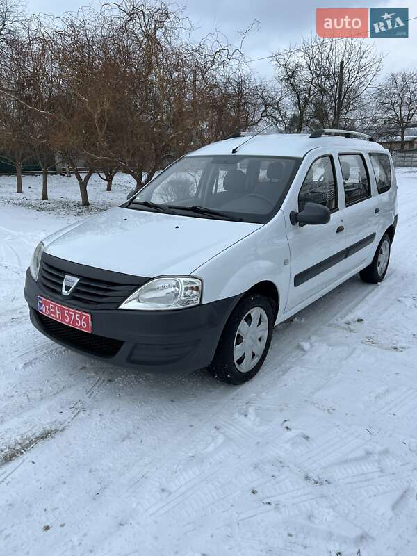 Dacia Logan MCV 2011