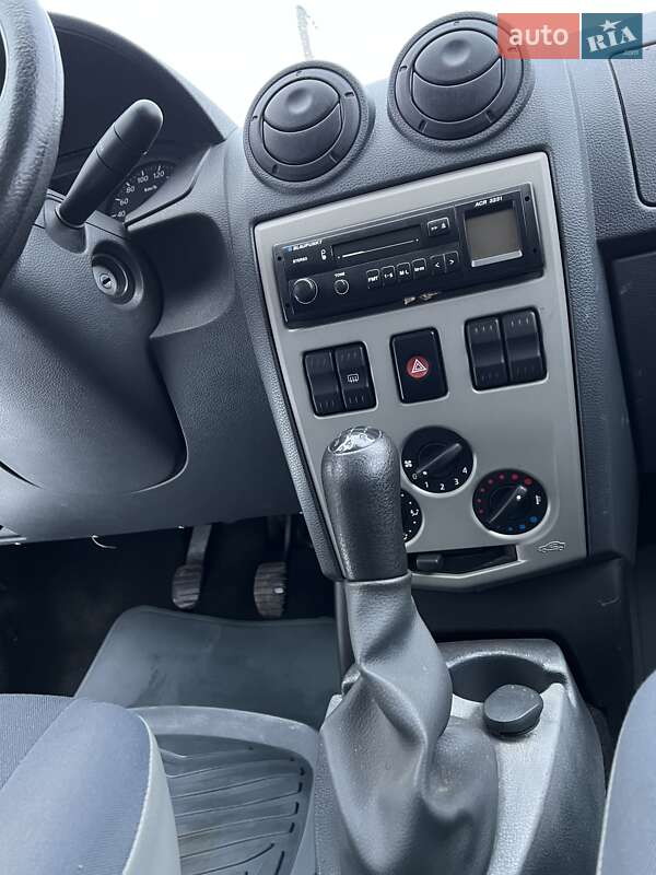 Універсал Dacia Logan MCV 2011 в Ніжині фото 39 Універсал Dacia Logan MCV 2011 в Ніжині