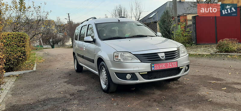 Универсал Dacia Logan MCV 2010 в Чернигове фото 9 Универсал Dacia Logan MCV 2010 в Чернигове