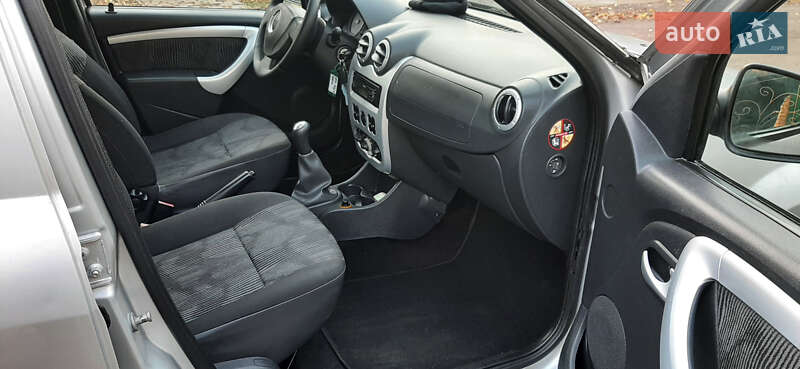 Универсал Dacia Logan MCV 2010 в Чернигове фото 27 Универсал Dacia Logan MCV 2010 в Чернигове