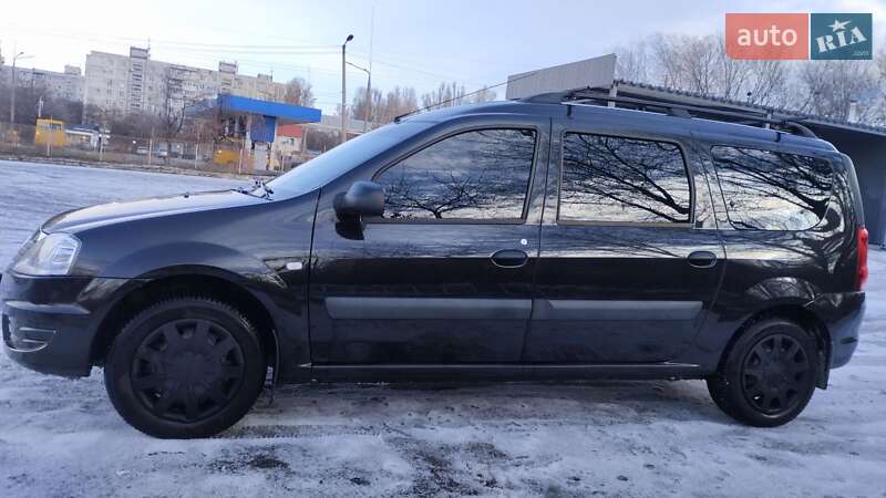 Універсал Dacia Logan MCV 2012 в Запоріжжі