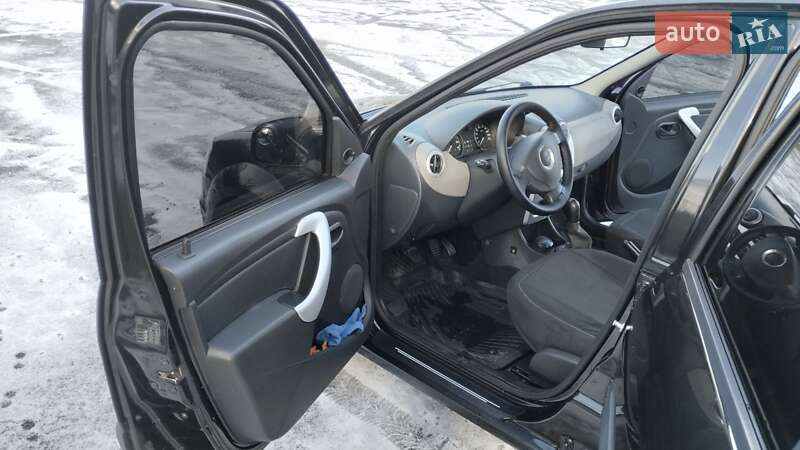 Універсал Dacia Logan MCV 2012 в Запоріжжі