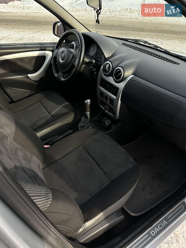 Універсал Dacia Logan MCV 2009 в Ромнах фото 20 Універсал Dacia Logan MCV 2009 в Ромнах