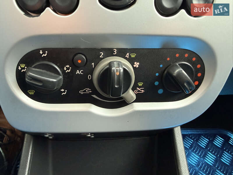 Универсал Dacia Logan MCV 2010 в Красилове