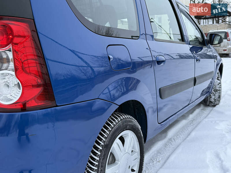 Универсал Dacia Logan MCV 2010 в Красилове