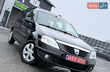 Универсал Dacia Logan MCV 2011 в Владимире