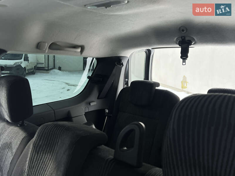 Универсал Dacia Logan MCV 2010 в Луцке фото 55 Универсал Dacia Logan MCV 2010 в Луцке