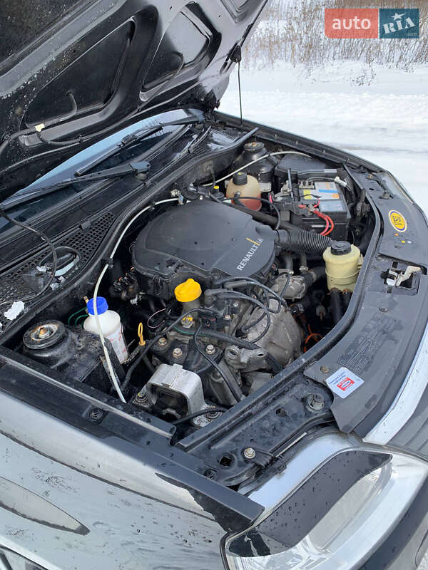 Универсал Dacia Logan MCV 2009 в Киеве