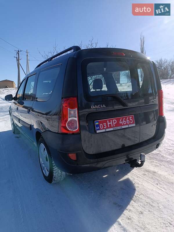 Универсал Dacia Logan MCV 2008 в Новомиргороде