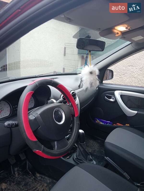 Универсал Dacia Logan MCV 2011 в Баштанке фото 6 Универсал Dacia Logan MCV 2011 в Баштанке