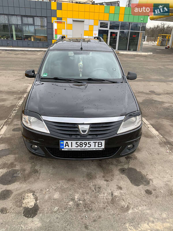 Универсал Dacia Logan MCV 2009 в Киеве