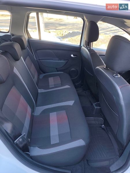 Универсал Dacia Logan MCV 2019 в Ромнах